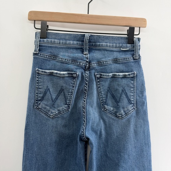 Mother The Rambler Ankle Fray in Medium Wash Groovin' Size 25 Raw Hem - Picture 5 of 10